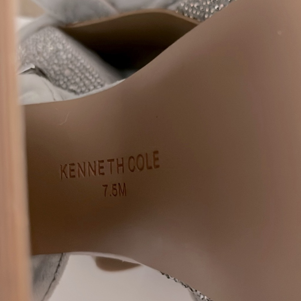 New! Kenneth Cole New York Dolly Crystal Heel Platform Sandal in silver Size 7.5 - Picture 10 of 12